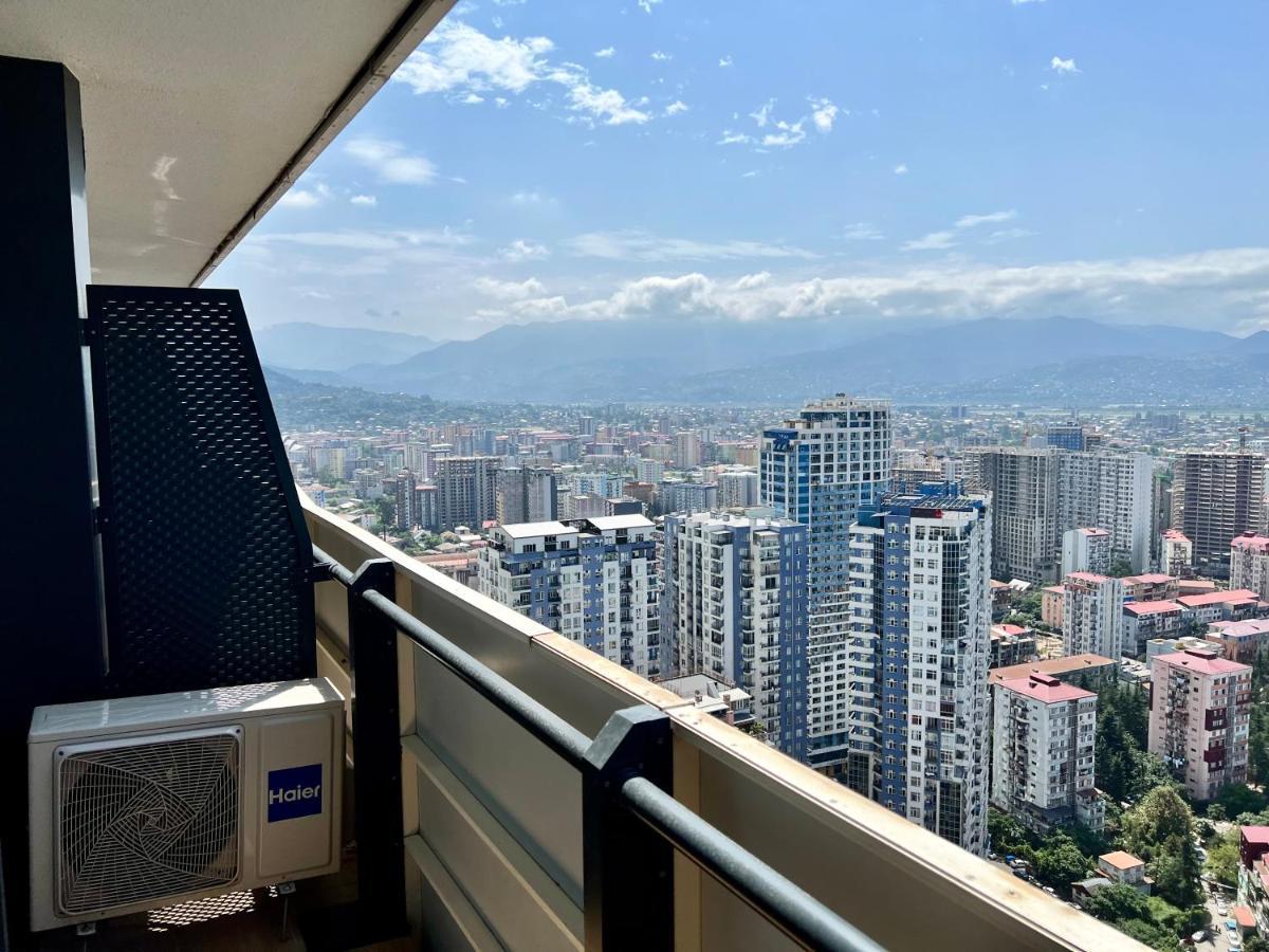 Orbi City バトゥーミ エクステリア 写真
